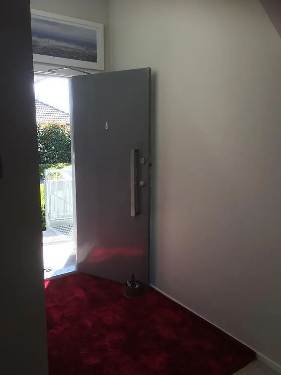 Airport Guesthouse Christchurch Airport Bed & Breakfast